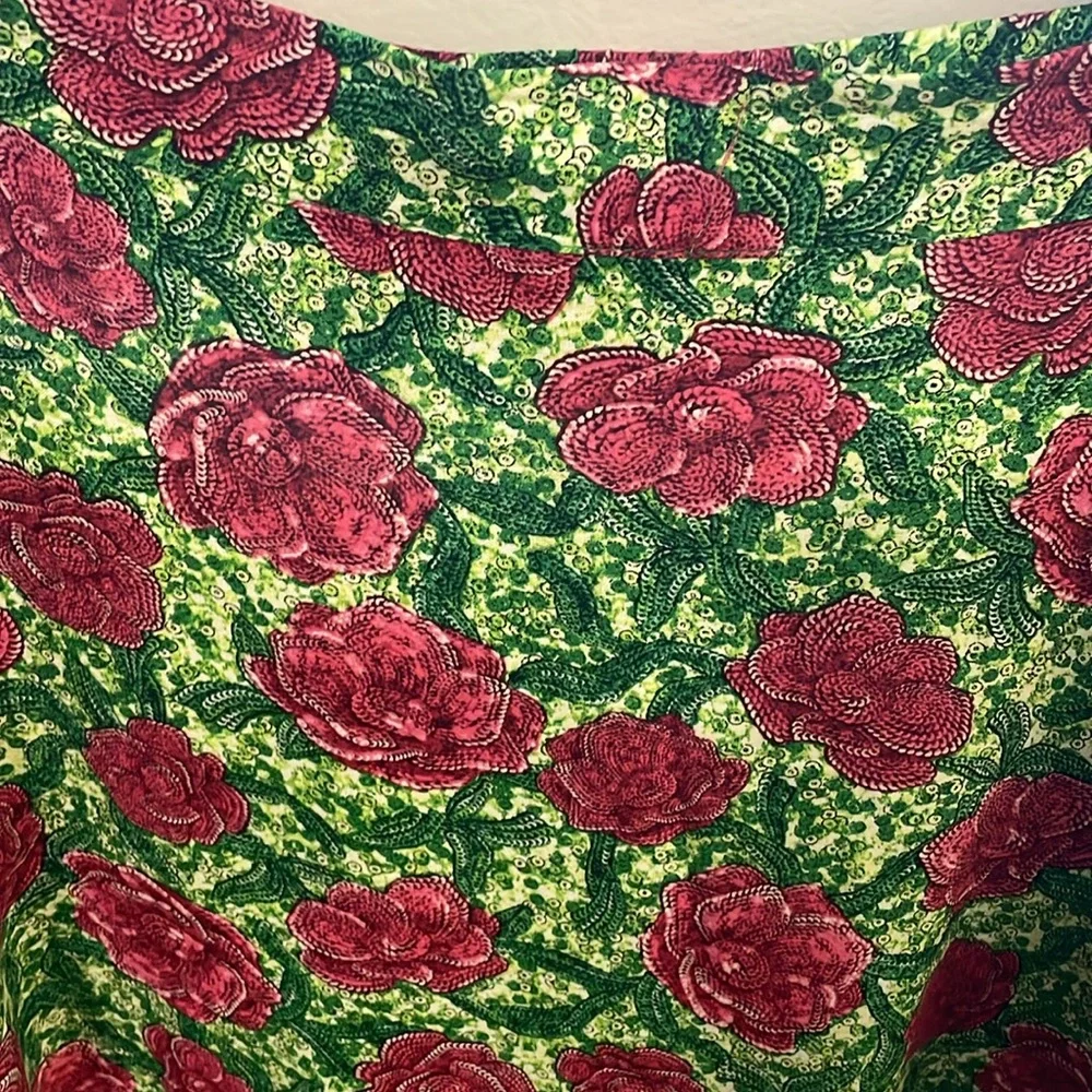 Halogen A-Line Side Slit Midi Skirt In Carmine Roses/Green Womens Size S - Picture 2 of 11